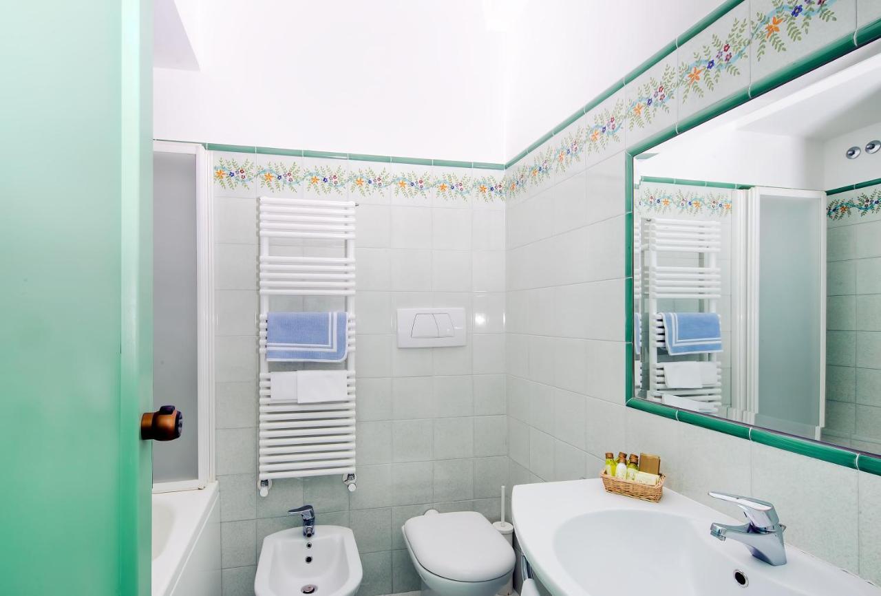 Hotel Le Terrazze (Adults Only) Conca dei Marini Exterior photo